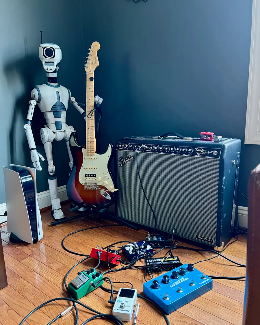 The Droid Family photo 1