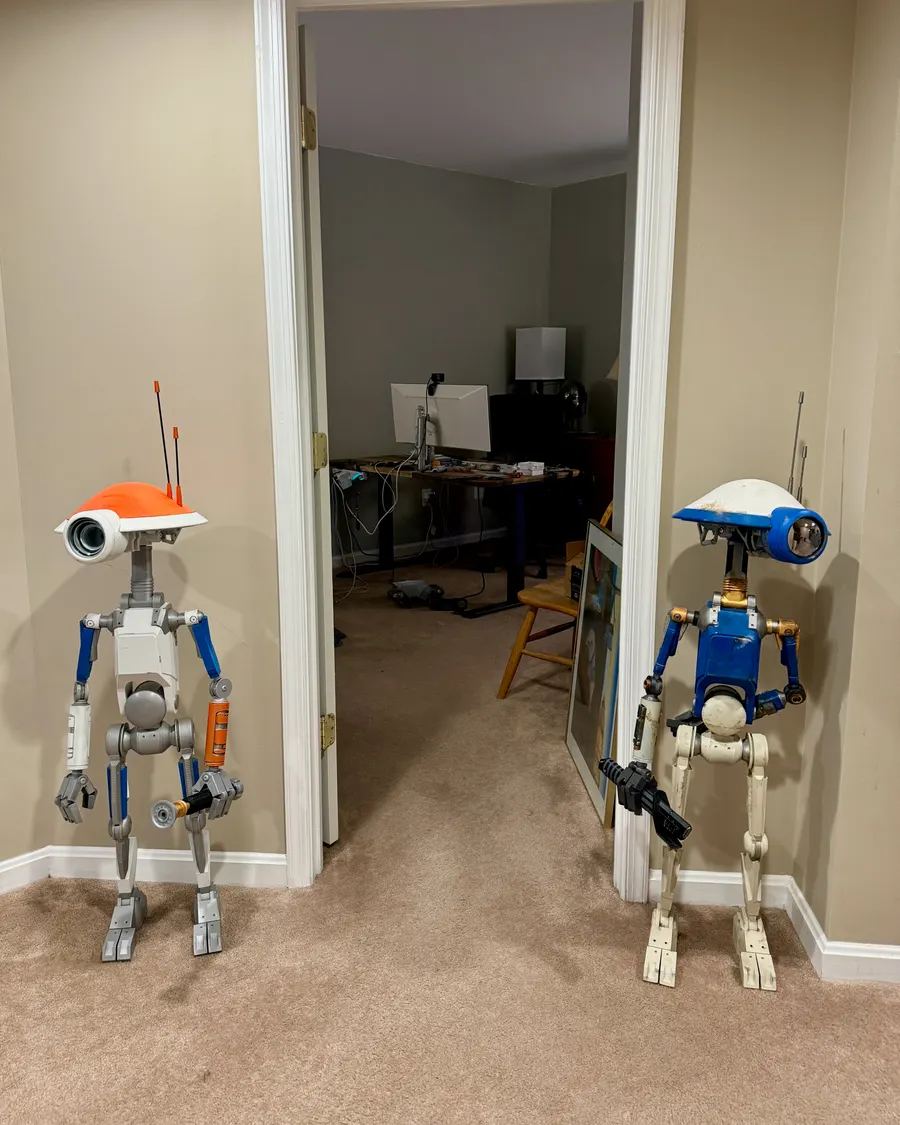 The Droid Family photo 4